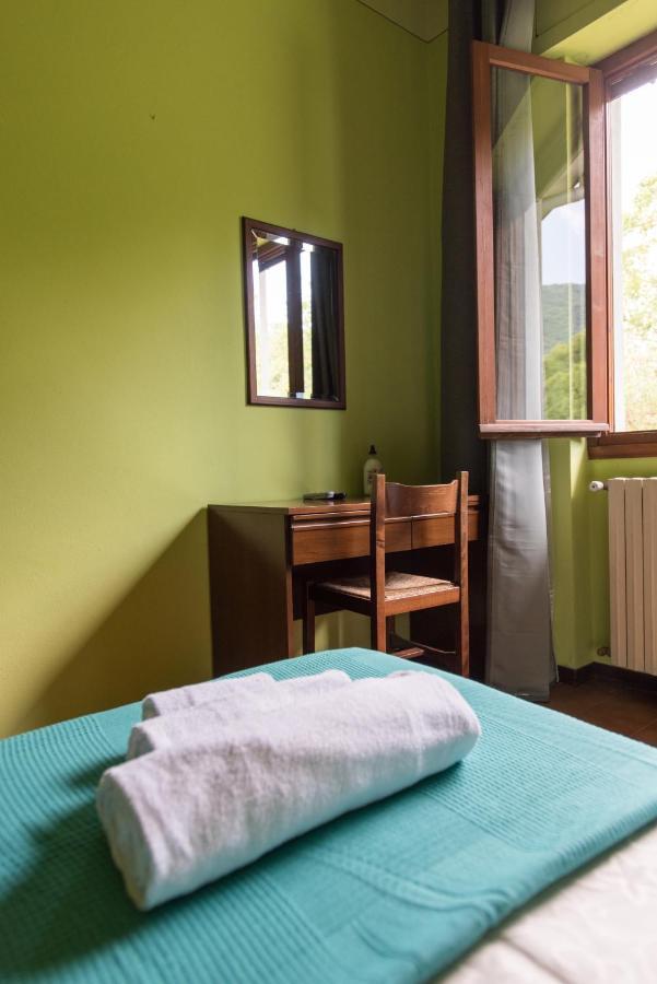 Albergo La Genzianella Miasino Exteriör bild
